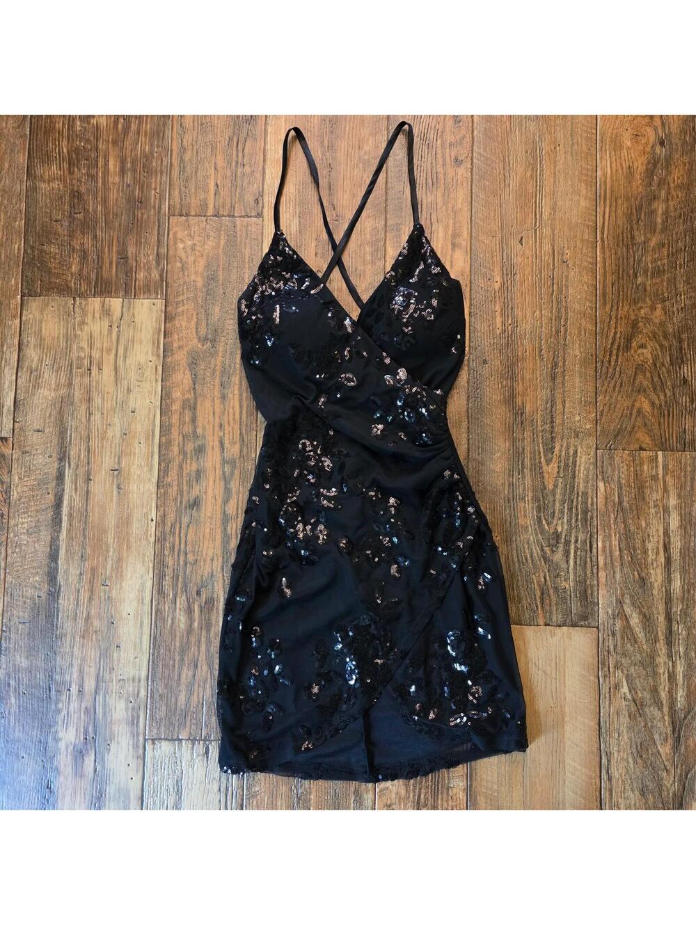 Xtraordinary X-SMALL Size 0 Black Sequin Flower Mini Dress